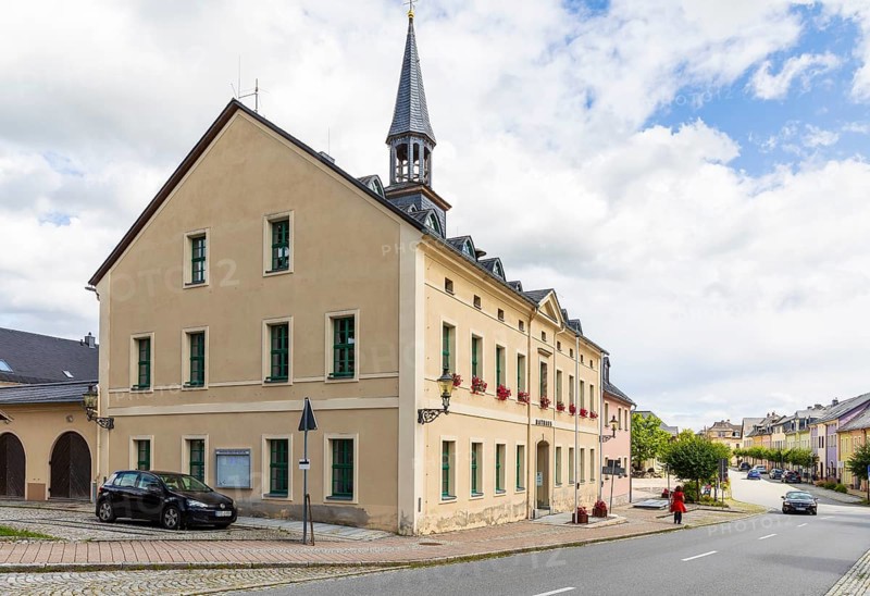Town Hall on the Market Square, Elterlein, Ore Mountains, Saxony, Germany