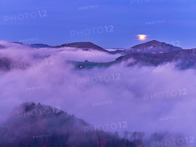 View from the Gisliflue of the Jurassic foothills covered in fog from the left, Summerholde, Asperstrihen, Strihen, in the light of a full moon, Talheim, Canton, Aargau, Switzerland