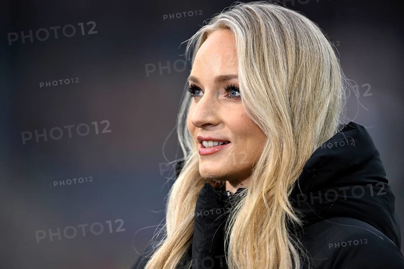 SKY presenter reporter Katharina Kleinfeldt, portrait smiling, soccer, Bundesliga, PreZero Arena, Sinsheim, Baden-Württemberg, Germany