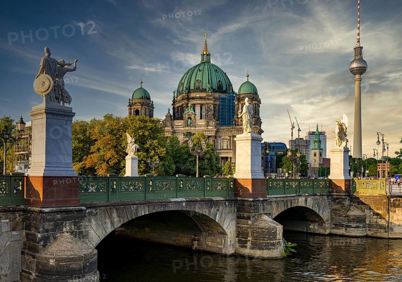 Unter den Linden, view from the castle bridge to Berlin Cathedral, Germany