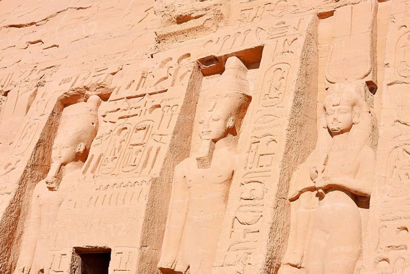 Statues of Ramesses II and Nefertari, Temple of Hathor or Temple of Nefertari, Temple of Abu Simbel, UNESCO World Heritage Site, Nubia, Egypt