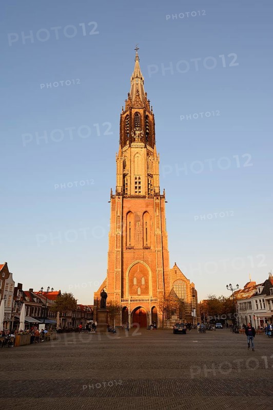 Nieuwe Kerk church on the market square in the evening light, Delft, South Holland, the Netherlands