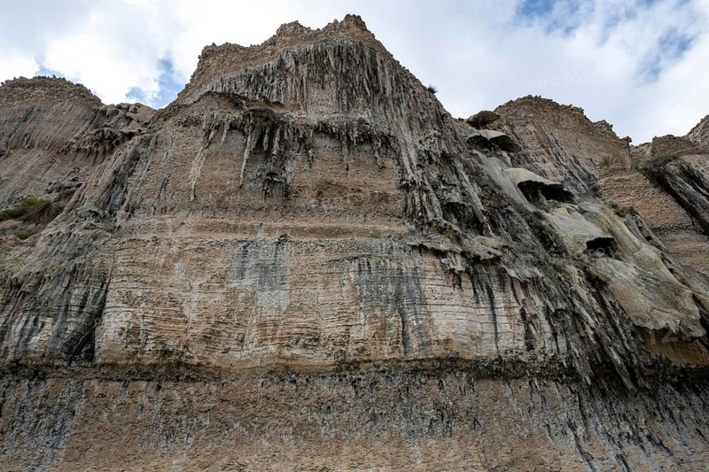 Natif waterfall, limestone deposits, Oman