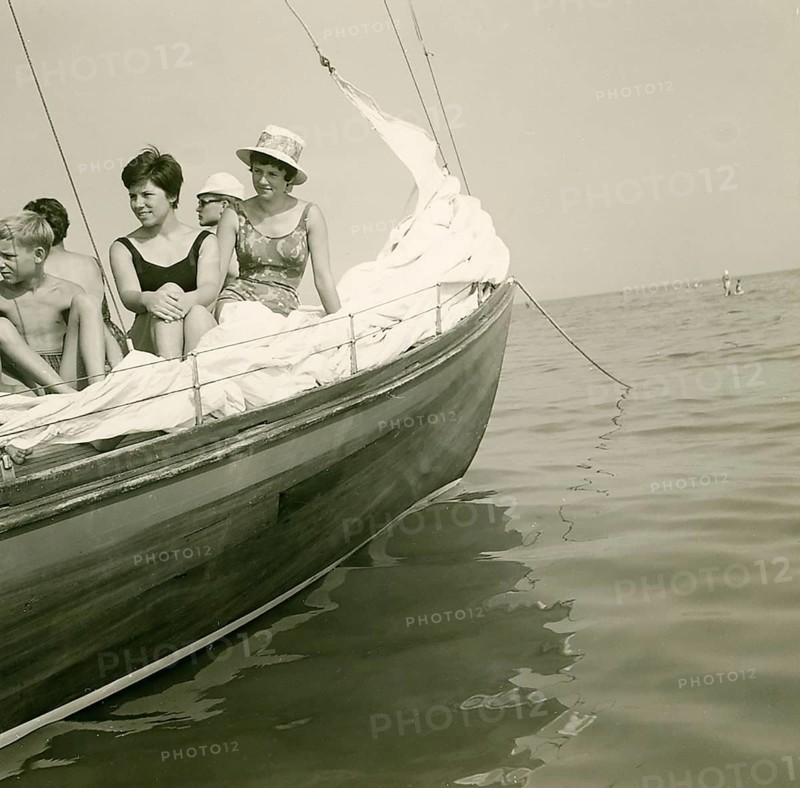 Historical photo summer 1961, tourists, beach, Rimini, Italy