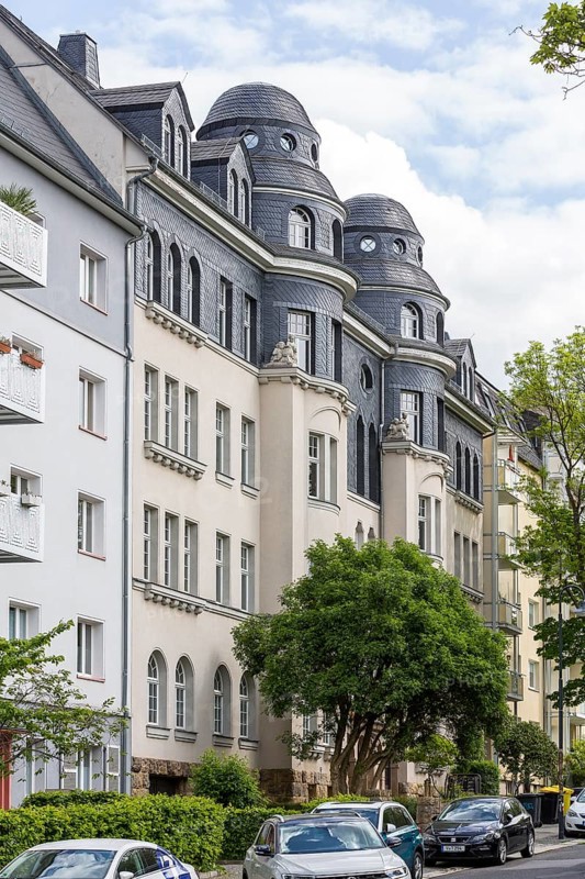 Stefan-Heym House in Hoffmannstraße, Art Nouveau villas and Wilhelminian era buildings on Kassberg, Chemnitz, Saxony, Germany