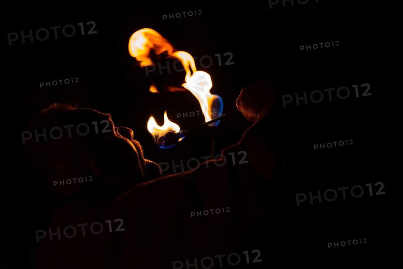Fire Breather, Raunacht, Winter, Waldburg Castle, Waldburg, Allgäu, Baden-Württemberg, Germany