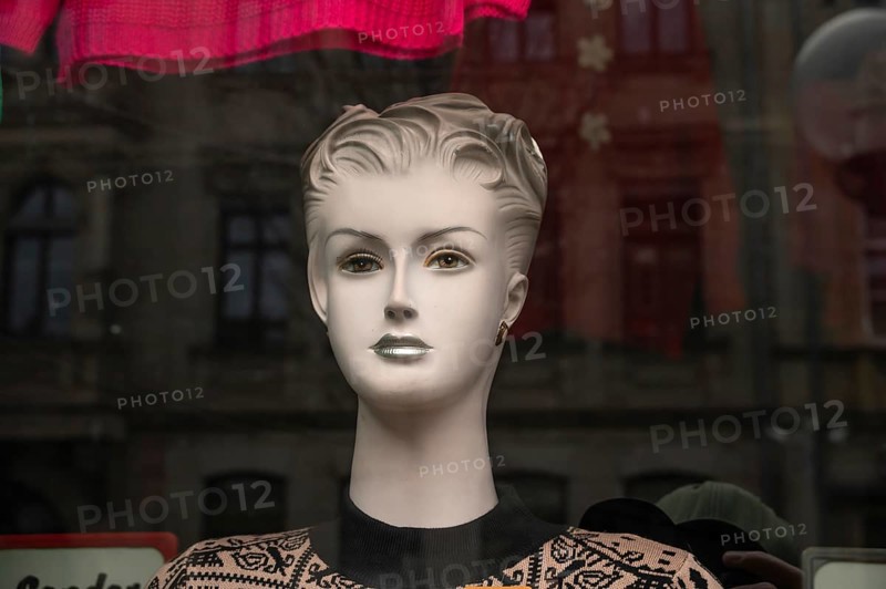 Head of a vintage mannequin from the 1950s, Bavaria, Germany