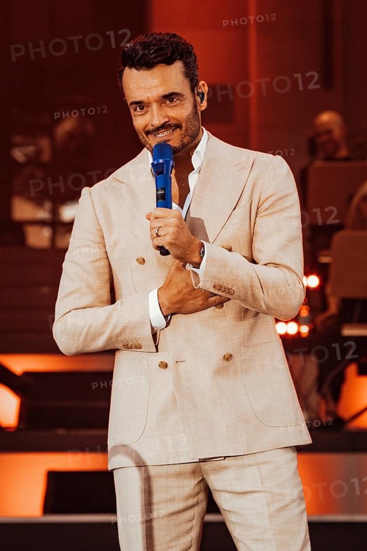 Giovanni Zarrella live on An Italian Summer Night Tour at the Classic Open Air at Berlin's Gendarmenmarkt on 18 July 2025