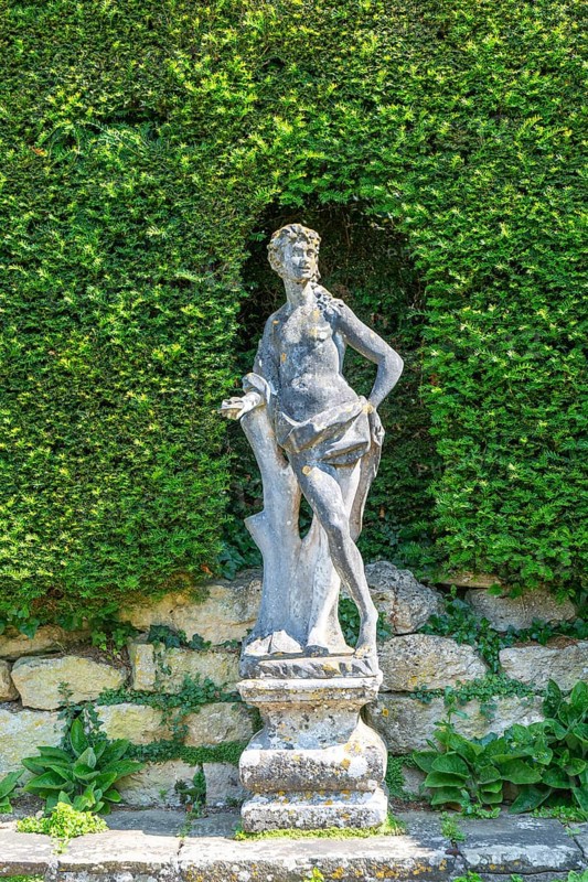 Italianate gardens designed by Harold Ainsworth Peto, Iford Manor, Wiltshire, England, UK