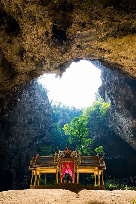 Temple in a stalactite cave, Phraya Nakhon Cave, Khao Sam Roi Yot National Park, Hua Hin, Prachuap Khiri Khan, Thailand