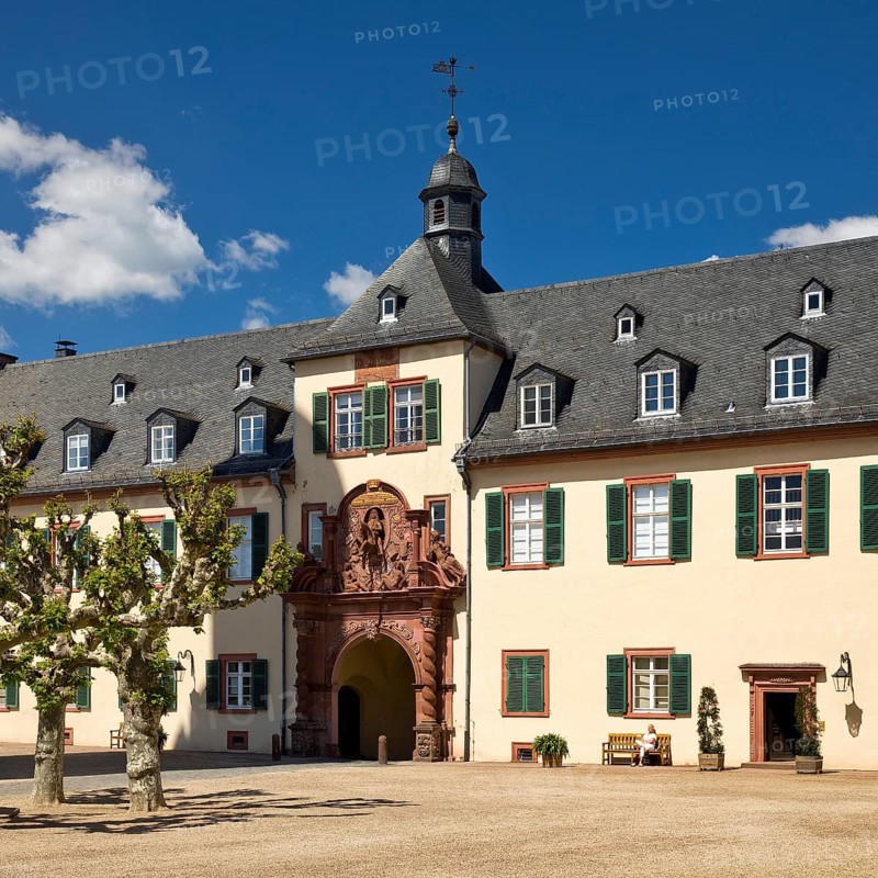 Inner courtyard, Bad Homburg vor der Höhe Castle, Hesse, Germany