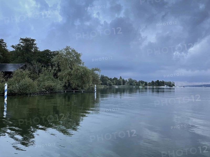 Shore area on Lake Starnberg, Bavaria, Germany