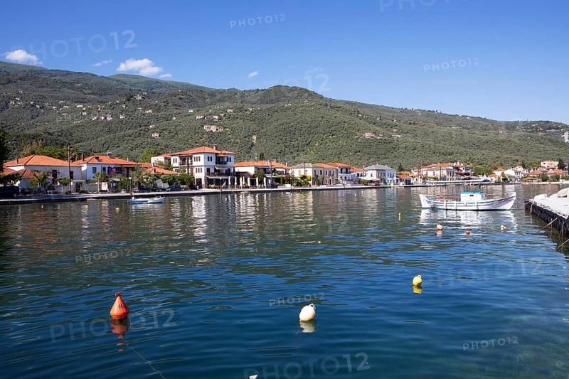 Boat in the harbour of Kato Gatzea on the Pagasitic Gulf, Pelion or Pelion Peninsula, Magnisia, Thessaly, Greece