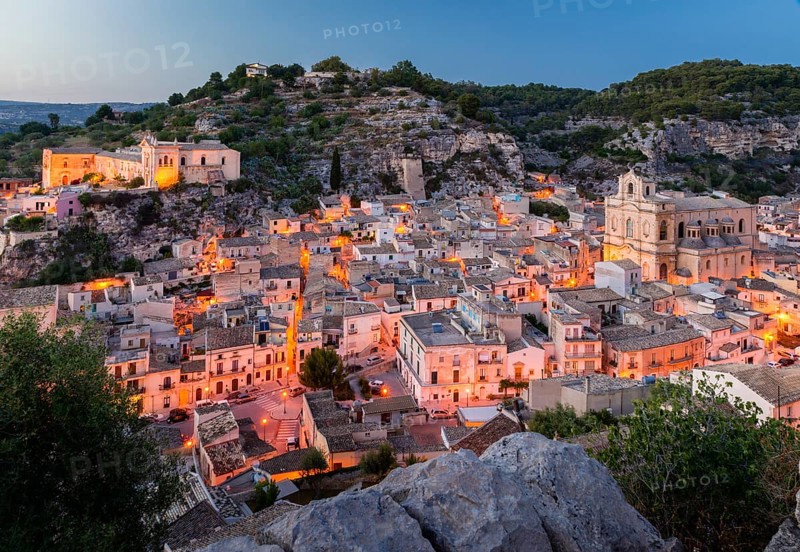 Twilight, Old Town, Scicli, UNESCO World Heritage Site, Province of Ragusa, Sicily, Italy