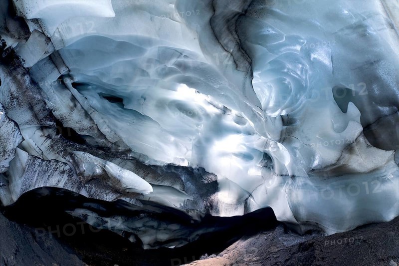 Ishellir ice cave, Hrafntinnusker, Landmannalaugar, Iceland
