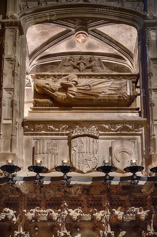 Tomb of the philosopher and theologian Ramon Llull, also known as Raimundus Lullus, Basilica of the Monastery of Sant Francesc, San Francisco, Palma de Majorca, Majorca, Balearic Islands, Balearic Islands, Spain