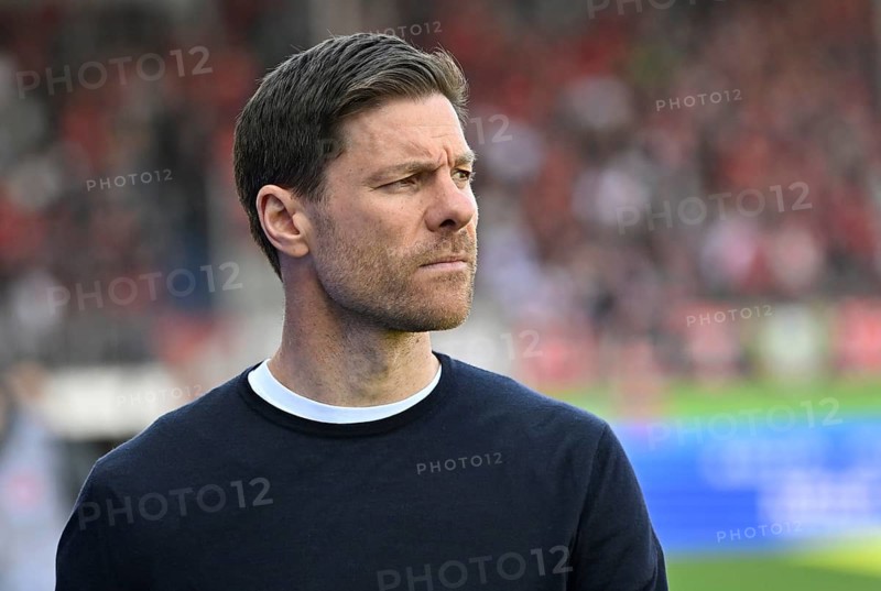 Coach Xabi Alonso Bayer 04 Leverkusen Portrait Voith-Arena, Heidenheim, Baden-Württemberg, Germany