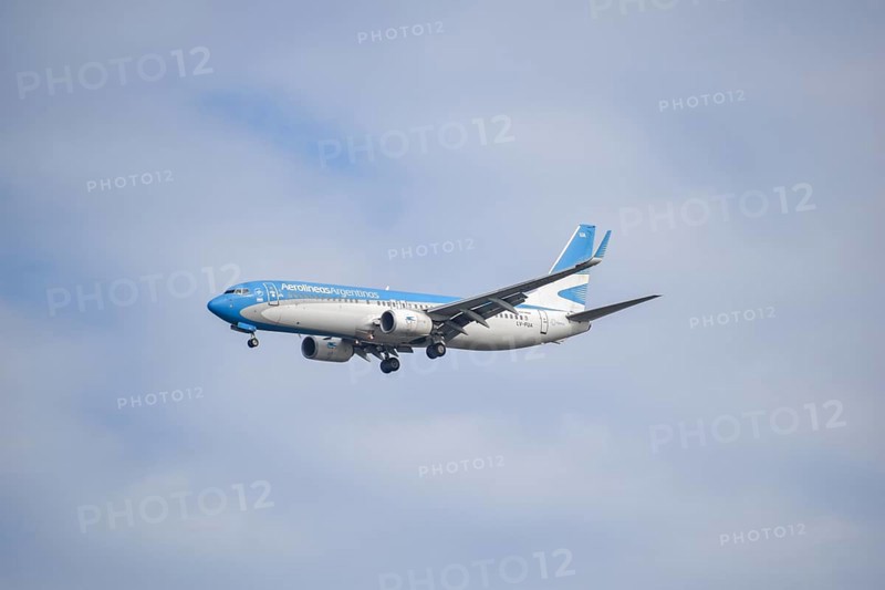 Boeing 737-800 aircraft of the airline Aerolineas Argentinas landing in Buenos Aires, Argentina