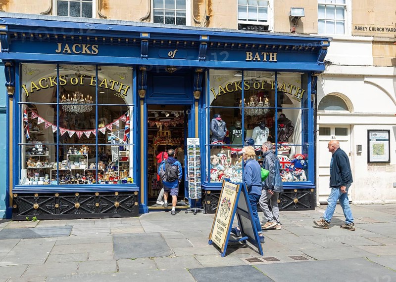 Jacks of Bath tourist souvenir shop, Abbey Church Yard, city of Bath, north east Somerset, England, UK