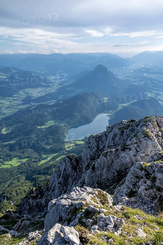 View of Hintersteiner See and Inntal, Kaisergebirge, Wilder Kaiser, Kitzbühler Alps, Tyrol, Austria