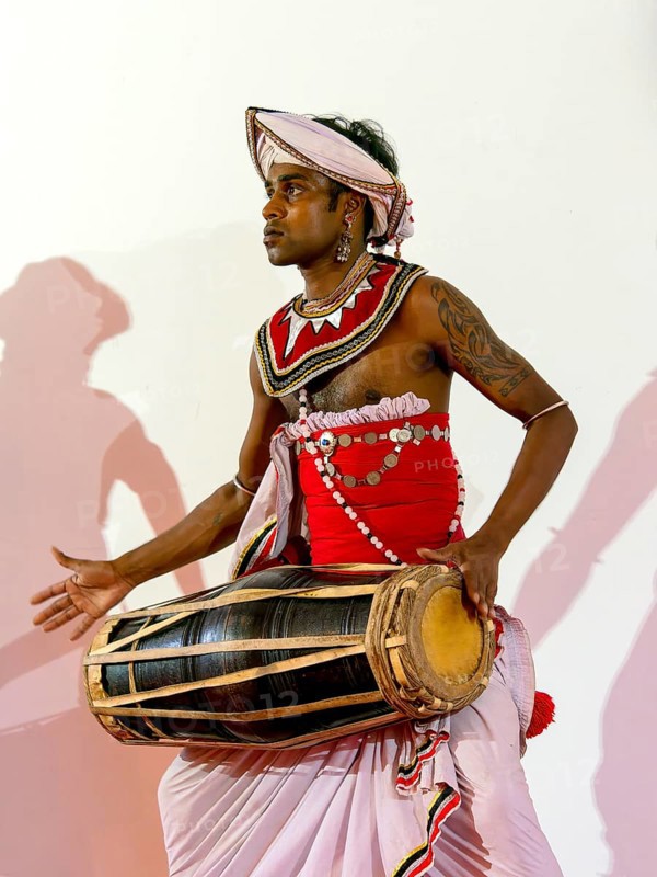 Dancers and drummers, Oak-Ray dance, Sri Lanka