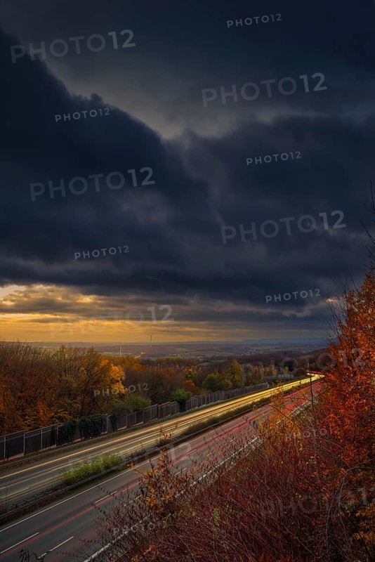 View of the motorway between the Veltheim and Bad Eilsen junctions, Schaumburg, Lower Saxony, Germany