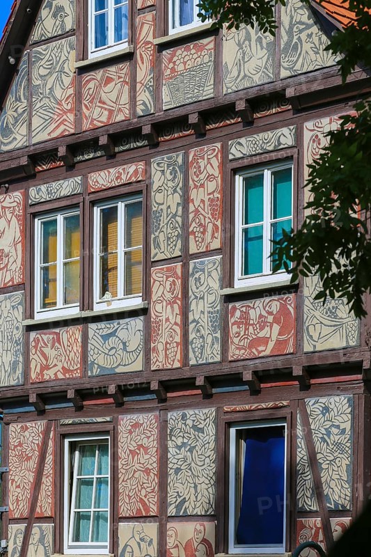 Half-timbered house, former restaurant Tübinger Tor, facade painting, window, Reutlingen, Baden-Württemberg, Germany