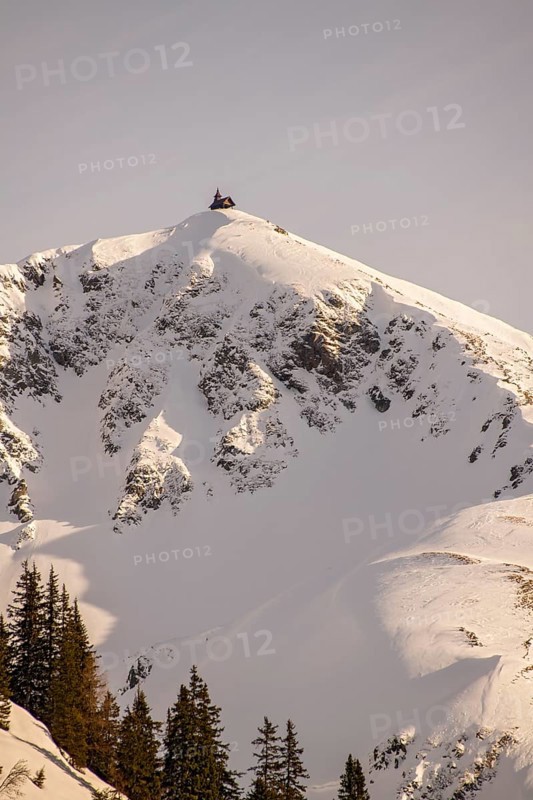 Kellerjoch Chapel in winter, Kellerjoch, Schwaz, Tyrol, Austria