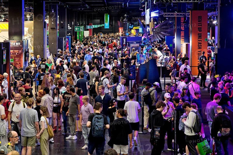 Crowds of visitors at Gamescom, the world's largest trade fair for computer games and consumer electronics, Cologne, Germany