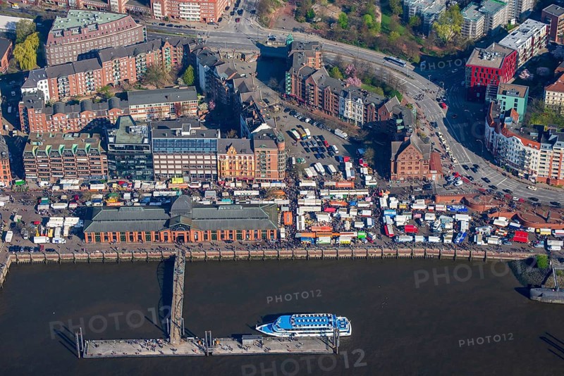 Germany, Hamburg, Altona, St. Pauli, fish market, fish auction hall, trade, market, city, city view, city view, panoramic view, Elbe, harbour, harbour city, top view, aerial view