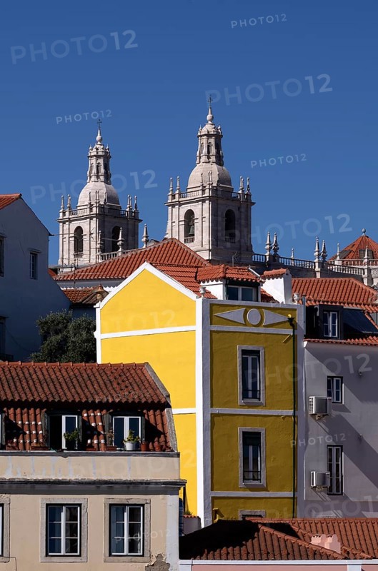 View from the viewpoint Miradouro de Santa Luzia, church Igreja de Santo Estêvão, city view, Alfama, Lisbon, Portugal