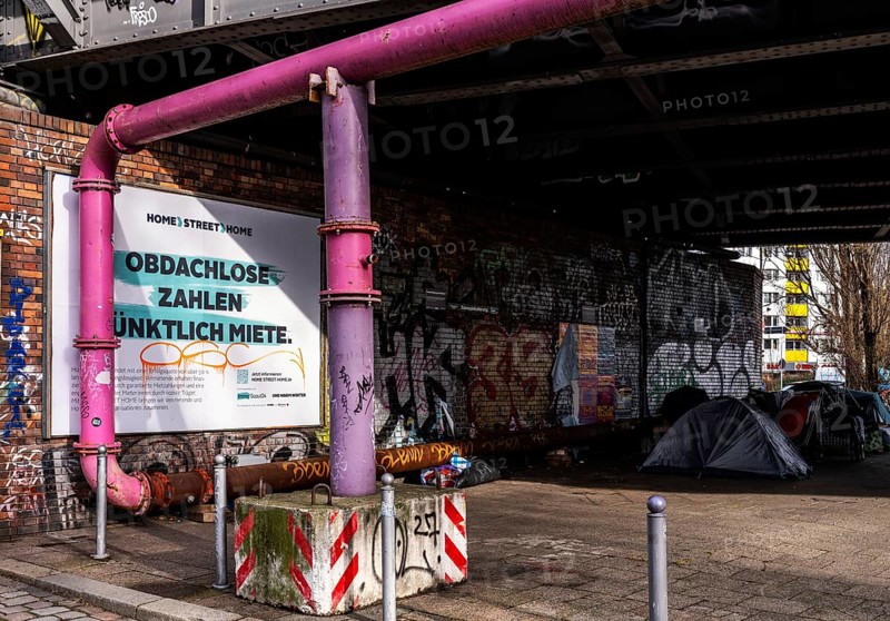 Waste and rubbish collection point, homeless people under the Jannowitzbrücke, Berlin, Germany