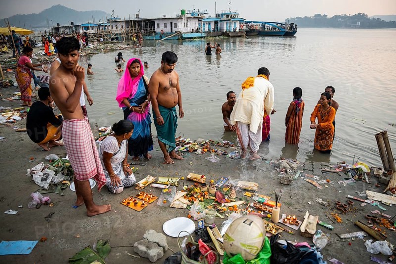 People offer prayers on the bank of Brahmaputra river on Ashoka Ashtami Festival during Chaitra Navratri on April 5, 2025 in Guwahati, India