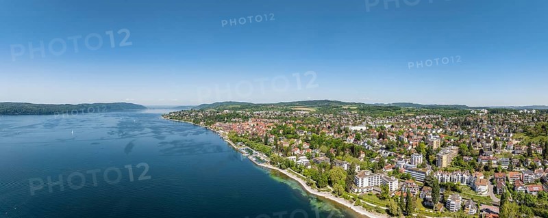 Aerial view, panorama of Überlingen on Lake Constance with the historic old town and the lakeside promenade, promenade, Lake Constance district, Baden-Württemberg, Germany