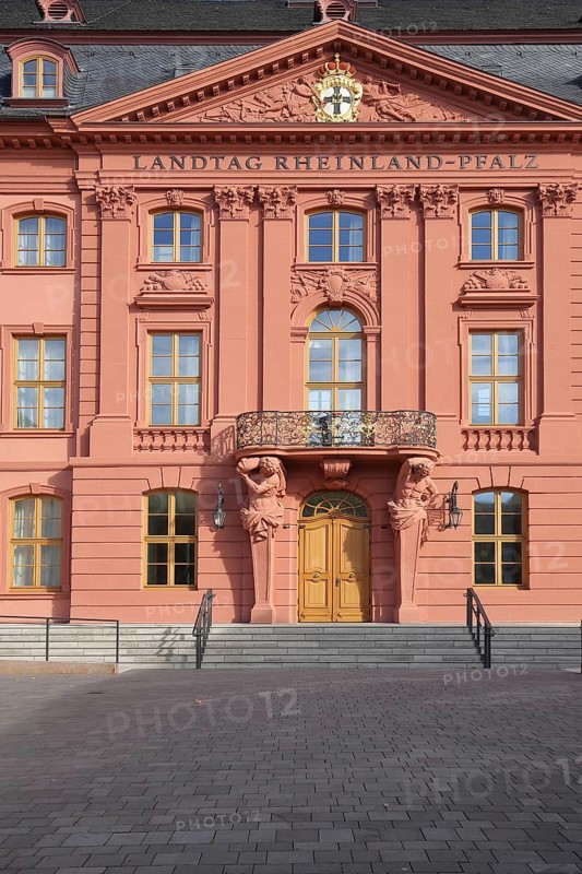 Entrance to the baroque Rhineland-Palatinate state parliament, built in 1740, government building, politics, portal, inscription, state parliament, Deutschordenshaus, Deutschhaus, old town centre, Mainz, Rhine-Hesse region, Rhineland-Palatinate, Germany