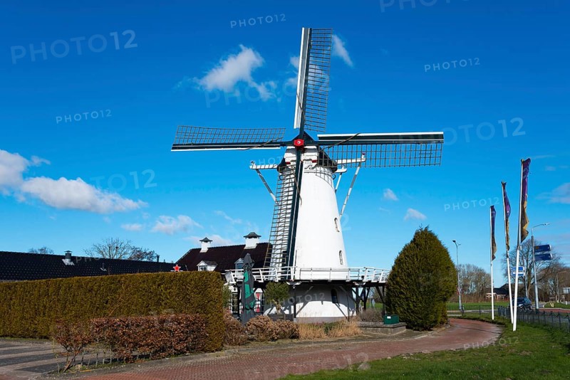 Mill, grain mill, Olle Widde, Old White, Ten Post, Groningen, Netherlands