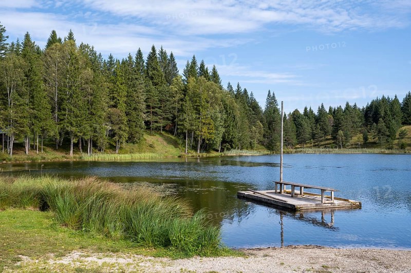 Raft on the Wildensee, Kranzberg, Mittenwald, Werdenfelser Land, Upper Bavaria, Bavaria, Germany