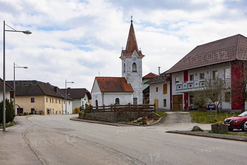Village view, village church of Unterweitersdorf, Mühlviertel, Upper Austria, Austria