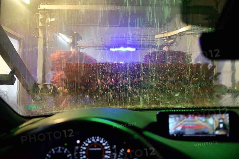 Car wash in the car wash, car wash tunnel