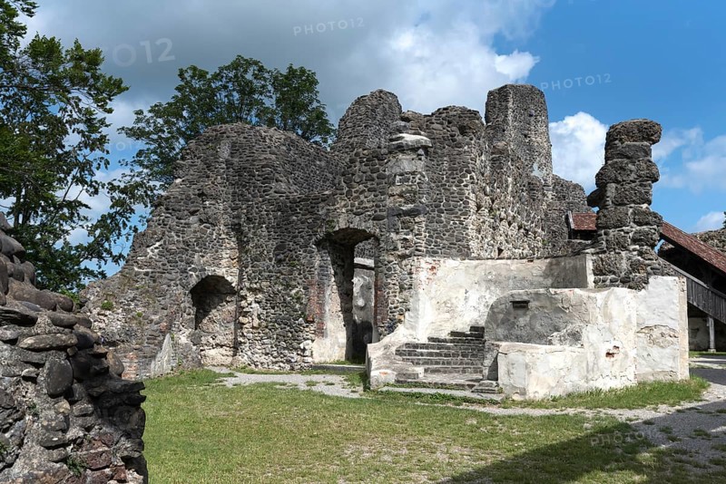 Castle courtyard of the Alt-Trauchburg castle ruin, 13th century. The ruin is one of the best preserved in the Allgäu, Weitnau-Alttrauchburg, Bavaria, Germany