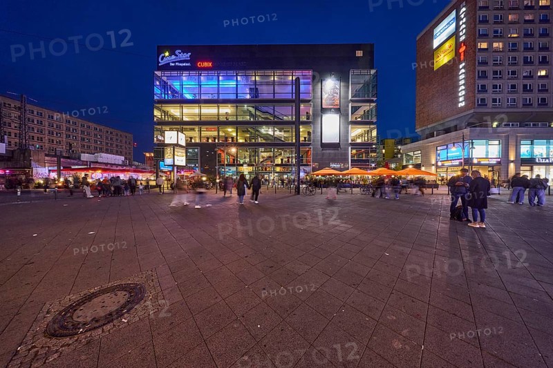 CineStar Berlin, CUBIX am Alexanderplatz, evening, Berlin, capital, independent city, federal state of Berlin, Germany