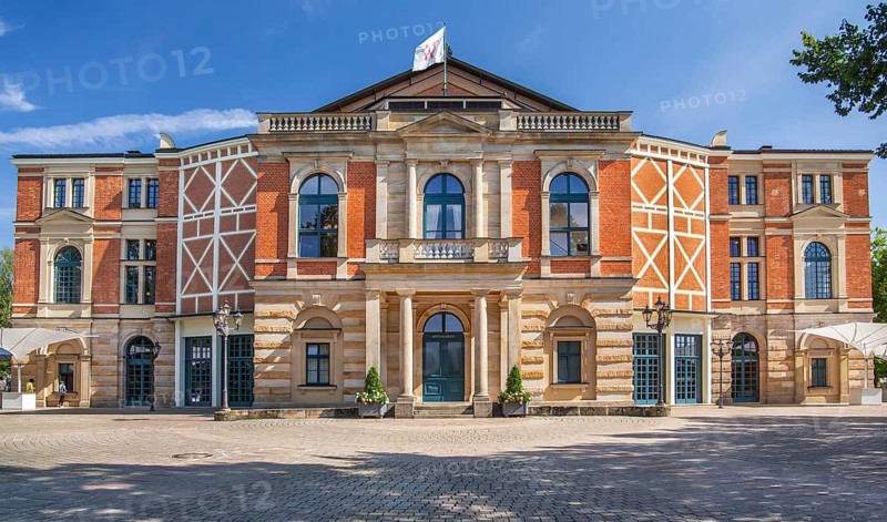 Portal of the Richard Wagner Festival Theatre of the Bayreuth Festival on the Green Hill, Bayreuth, Upper Franconia, Franconia, Bavaria, Germany