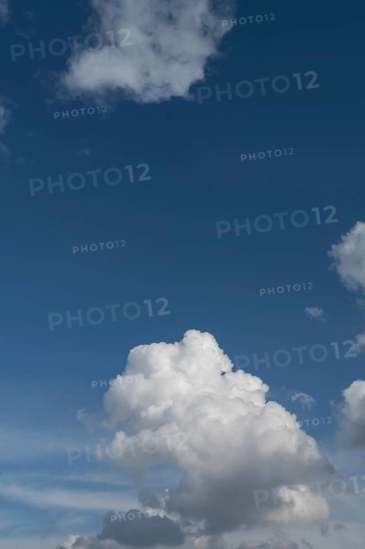 Cluster cloud (cumulus), blue sky, Bavaria, Germany