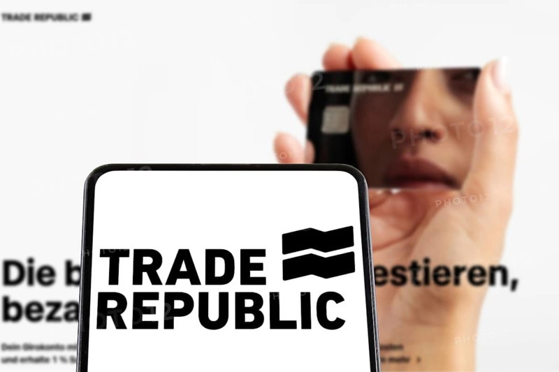 Trade Republic Bank and Neobroker from Germany logo on a mobile phone and website in Stuttgart, Germany