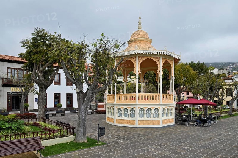 Plaza de la constitución with gastronomic pavilion, in the historic old town, La Orotava, North Tenerife, Canary Islands, Spain