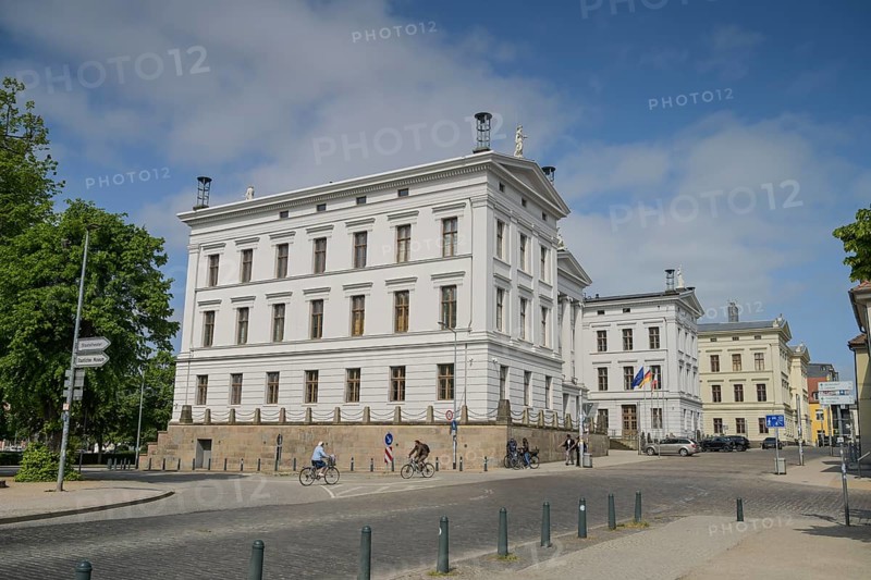 Kollegiengebäude I, State Chancellery, Schlossstraße, Schwerin, Mecklenburg-Vorpommern, Germany