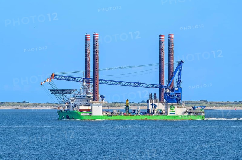 Danish A2SEA A/S installation vessel Sea Challenger from Dong Energy for the construction of wind turbines at offshore wind farms at sea