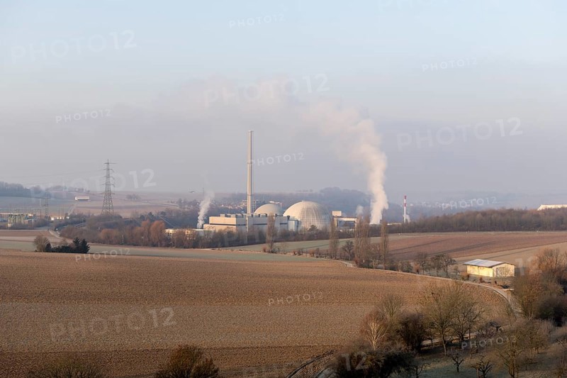 Energy transition, shutdown Neckarwestheim nuclear power plant, field landscape, Neckarwestheim, Baden-Württemberg, Germany