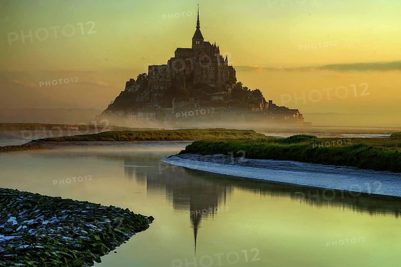 Le Mont-Saint-Michel, abbey, French community, 25 inhabitants, architecture, building, monastery, religion, Mont St. Michel, rocky island, sunset, travel, tourist attraction, Normandy, France, Normandy, France