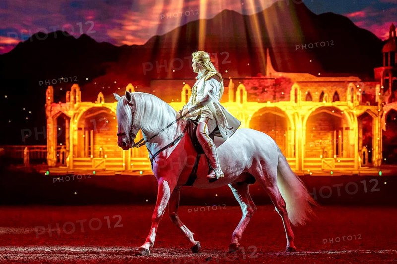 Cavalluna, horse show on Gateway to the Otherworld tour in Berlin's Uber Arena on 17.01.2026